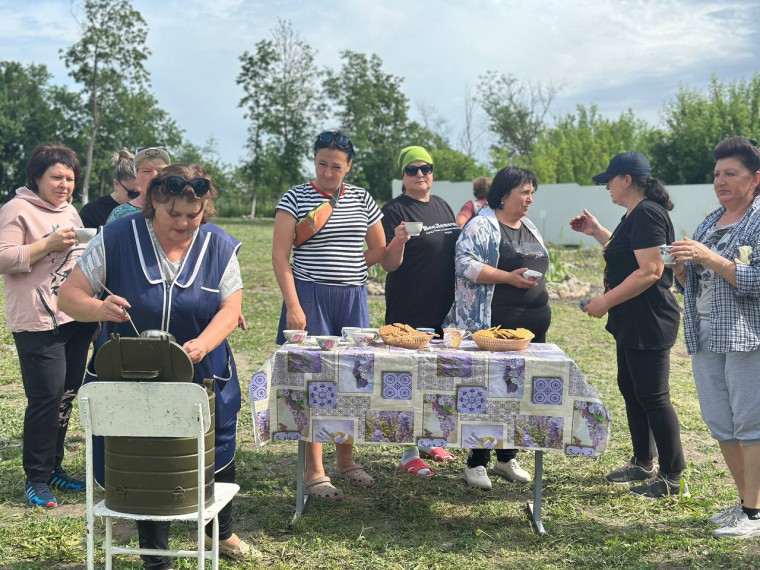 Международный день соседей. Международный день соседей.